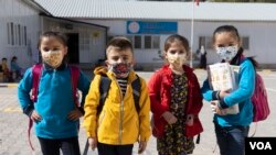 Li Wanê Dîmeneke çend xwendekarên zarok yên Kurd, 12, Îlon,2022