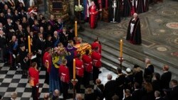 Décès de la reine Elizabeth II: inhumation ce lundi après 10 jours de deuil