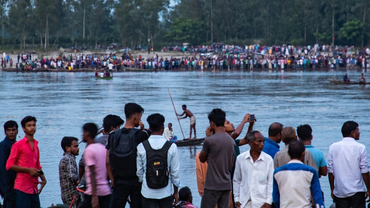 32 Dead, 60 Missing After Overcrowded Bangladesh Boat Capsizes - Vimarsana News