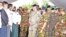 ပစိဖိတ်ဒေသဆိုင်ရာ အမေရိကန်ကြည်းတပ် အကြီးအကဲ ရိုဟင်ဂျာစခန်းသွားရောက်တဲ့ မြင်ကွင်း။ (ဓာတ်ပုံ - ISPR၊ စက်တင်ဘာ ၁၄၊ ၂၀၂၂)
