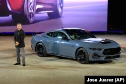 Ed Krenz, Ford Mustang Chief Engineering Officer, talks about one of the 2024 Ford Mustang models at the North American International Auto Show, Wednesday, September 14, 2022, in Detroit.  (Photo: AP/Jose Juarez)