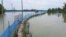 উপকুলীয় এলাকায় চিংড়ি চাষ