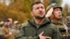 Ukraine: TT Zelenskyy thăm các thị trấn mới giành lại; Nga đánh hệ thống nước dân sự