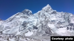 View of the south side of Mount Everest in Nepal (Picture by Shafkat Masoodi)