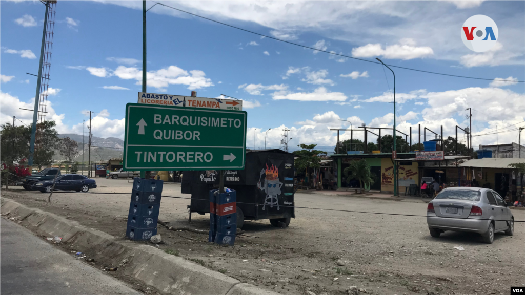 Inmediaciones de Tintorero, una población reconocida por sus artesanías.