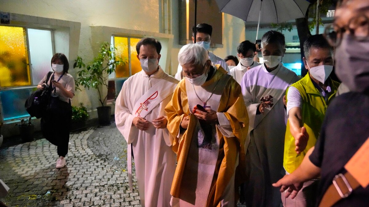 Hong Kong Cardinal Among Activists on Trial Over Protest Fund - Vimarsana News