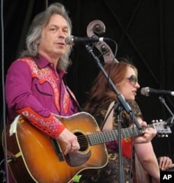 Jim Lauderdale and Bryn Davies perform at Merlefest 2010