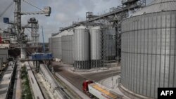 Plus de dix millions de tonnes de céréales restent encore bloquées dans les silos d'Ukraine.