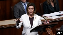 Nancy Pelosi lors d'une session au Congrès américain.