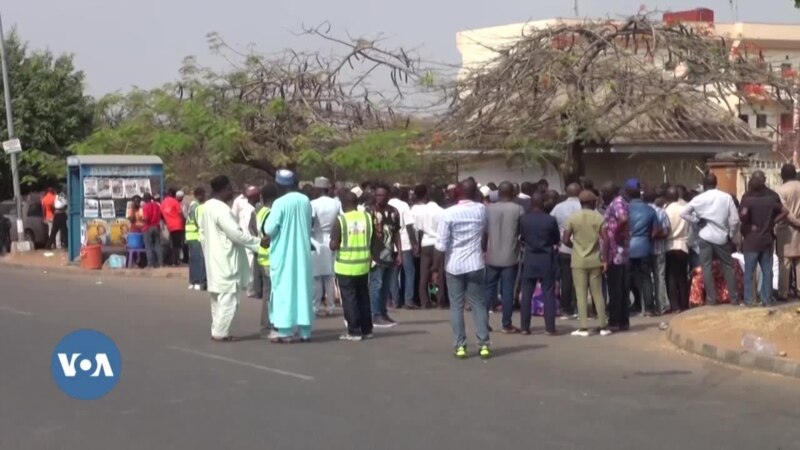 Un mois après le lancement de la campagne au Nigeria, des dizaines d'attaques liées à l'élection