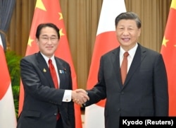 2022年11月17日日本首相岸田文雄与中国领导人习近平在曼谷参加亚太经合组织会议期间见面