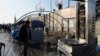 이라크 방송국 자폭테러, 언론인 2명 사망