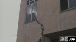 Tòa nhà bị thiệt hại sau trận động đất ở đông nam Iran