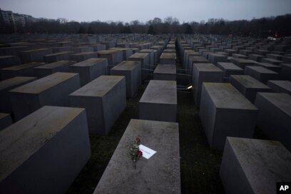 holocaust memorial berlin