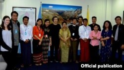 မြန်မာနိုင်ငံဆိုင်ရာ လူ့အခွင့်အရေး အထူးကိုယ်စားလှယ် Ms.Yanghee Lee အရပ်ဘက်အဖွဲ့အစည်းနဲ့ တွေ့ဆုံ