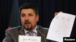 رحمت الله نبيل د تېر کال دسمبر په مياشت کې صدر اشرف غني سره د اختلافاتو په سر د خپل څوکۍ نه استعفی ورکړې وه .
