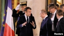 Fransa Cumhurbaşkanı Emmanuel Macron ve Rusya Cumhurbaşkanı Vladimir Putin
