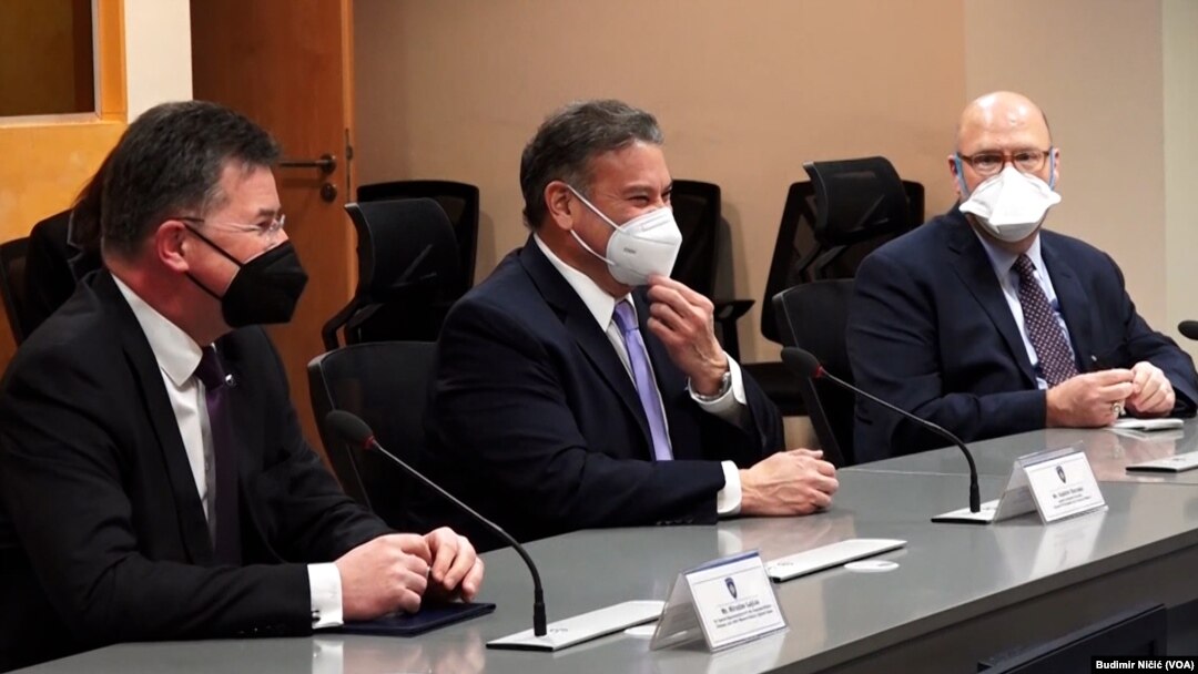 Miroslav Lajčak i Gabriel Eskobar tokom posete Prištini razgovarali su sa najvišim kosovskim zvaničnicima