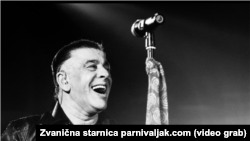 Pevač grupe Parni valjak Aki Rahimovski (foto: zvanični veb sajt parnivaljak.com)