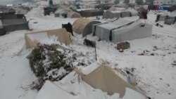 Ներքին տեղահանվածների ճամբարում ձյան տակ վրանները փլուզվում են՝ ուժեղ փոթորկի պատճառով. Հալեպ