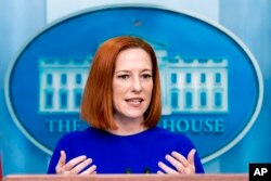 Sekretaris Pers Gedung Putih Jen Psaki berbicara pada konferensi pers di Gedung Putih di Washington, Kamis, 27 Januari 2022. (Foto: AP/Andrew Harnik)