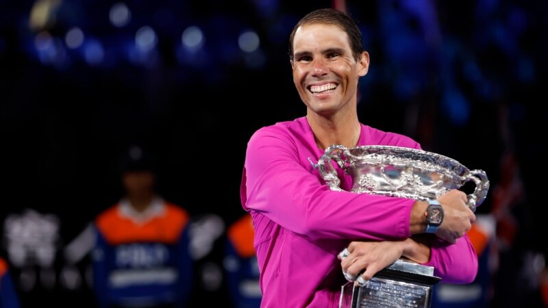 Nadal Raih Gelar Grand Slam ke-21, Kalahkan Medvedev dalam 5 Set