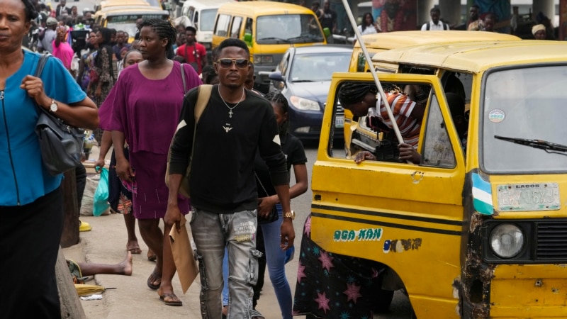 L'économie du Nigeria, pays le plus peuplé d'Afrique, à bout de souffle