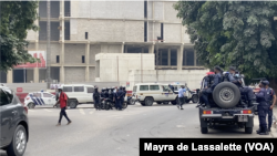 Contingente das forças policiais angolanas, no Largo do Kinaxixi, Luanda. 25 de Agosto Angola