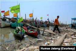 Perahu nelayan berjajan di Bandengan, Kendal, Jawa Tengah. (Foto: Humas Jateng)