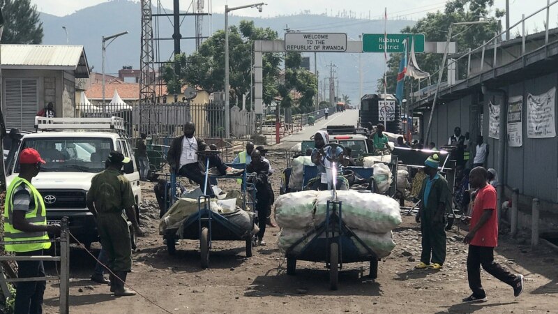 Les habitants face aux restrictions à la frontière entre la RDC et le Rwanda