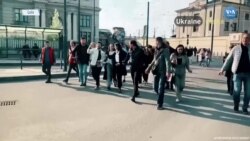 Jolie’nin Lviv Ziyareti Sırasında Siren Sesleri