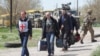 В Мариуполе началась эвакуация гражданских лиц с «Азовстали»
