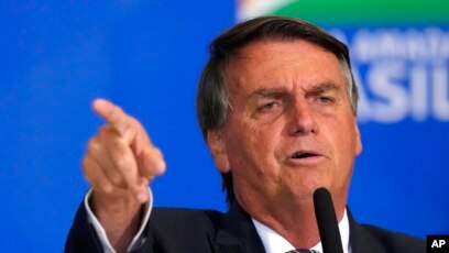 Jair Bolsonaro do sistema