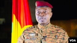 "J'ai la ferme conviction que nous les vaincrons, ce n'est qu'une question de temps", a assuré le lieutenant-colonel Damiba.