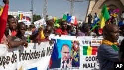 La Russie a admis en mai une présence de Wagner au Mali "sur une base commerciale".