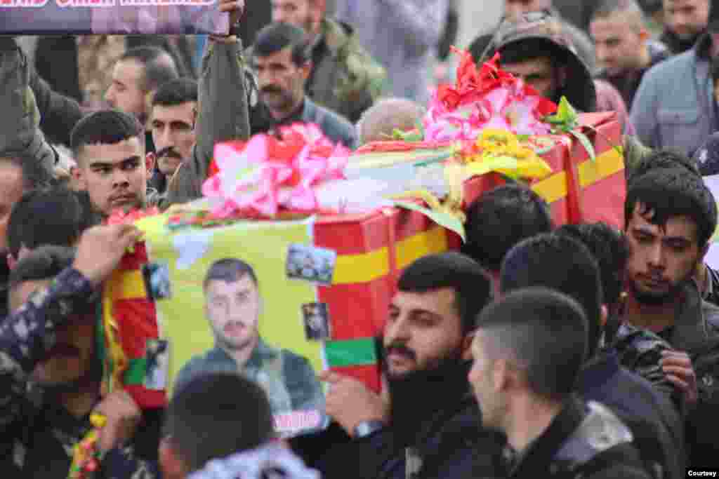 A funeral service for 12 members of the Syrian Democratic Forces (SDF) was held in al-Qamishli on Wednesday. 