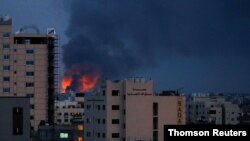 Una vista general de los bombardeos israelíes a la Ciudad de Gaza en los combates que se han desatado en las últimas semanas.