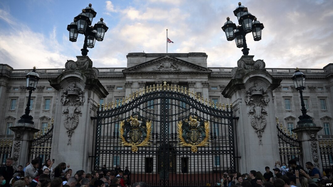 A union flag flies at half mast atop Buckingham Palace after the announcement that Queen Elizabeth II had died, in central London, Sept. 8, 2022.