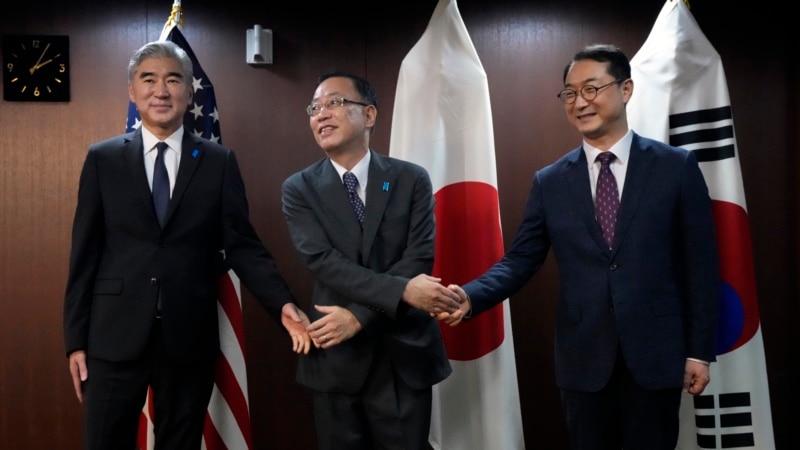 Japan, US, South Korea Reaffirm Joint Response to North Korea Threat