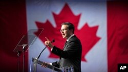 Pierre Poilievre, pemimpin baru Partai Konservatif Kanada, menyampaikan pidato di markas partai tersebut di Ottawa, Canada, pada 10 September 2022. (Foto: The Canadian Press vía AP/Sean Kilpatrick)