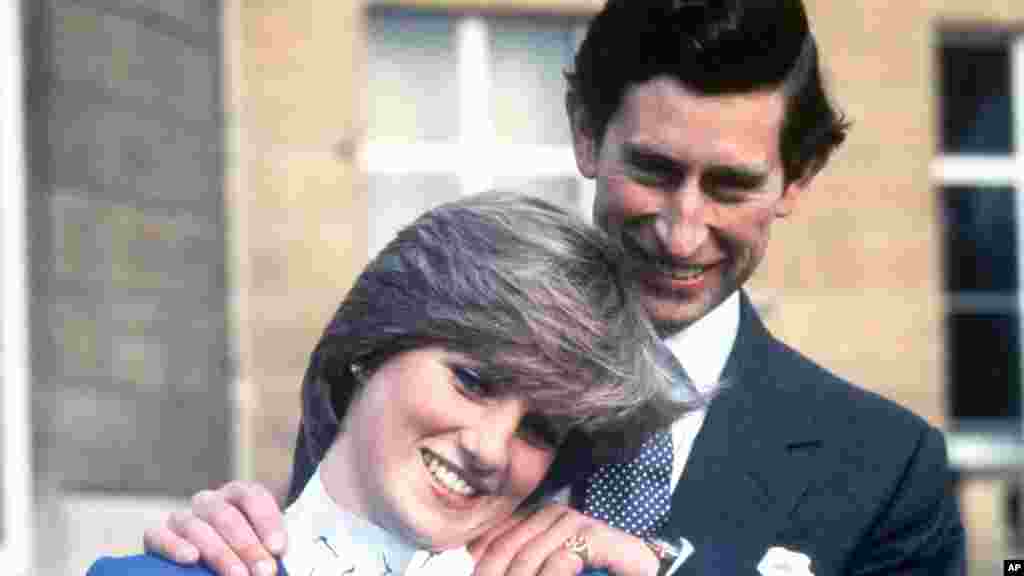 বাগদানের পর রাজা তৃতীয় চার্লস ও প্রিন্সেস ডায়ানা, ১৯৮১।