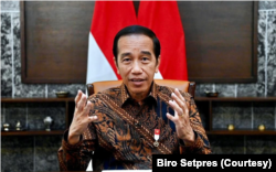 Presiden Jokowi dalam telekonferensi pers di Jakarta, Kamis (8/9). (Foto: Biro Setpres)