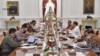 Presiden Jokowi menggelar rapat bersama sejumlah Menteri Kabinet Indonesia Maju mengenai tindak lanjut dugaan kebocoran data pemerintah, di Istana Merdeka, Jakarta, Senin (12/09/2022).(Foto: Humas Setkab/Rahmat)
