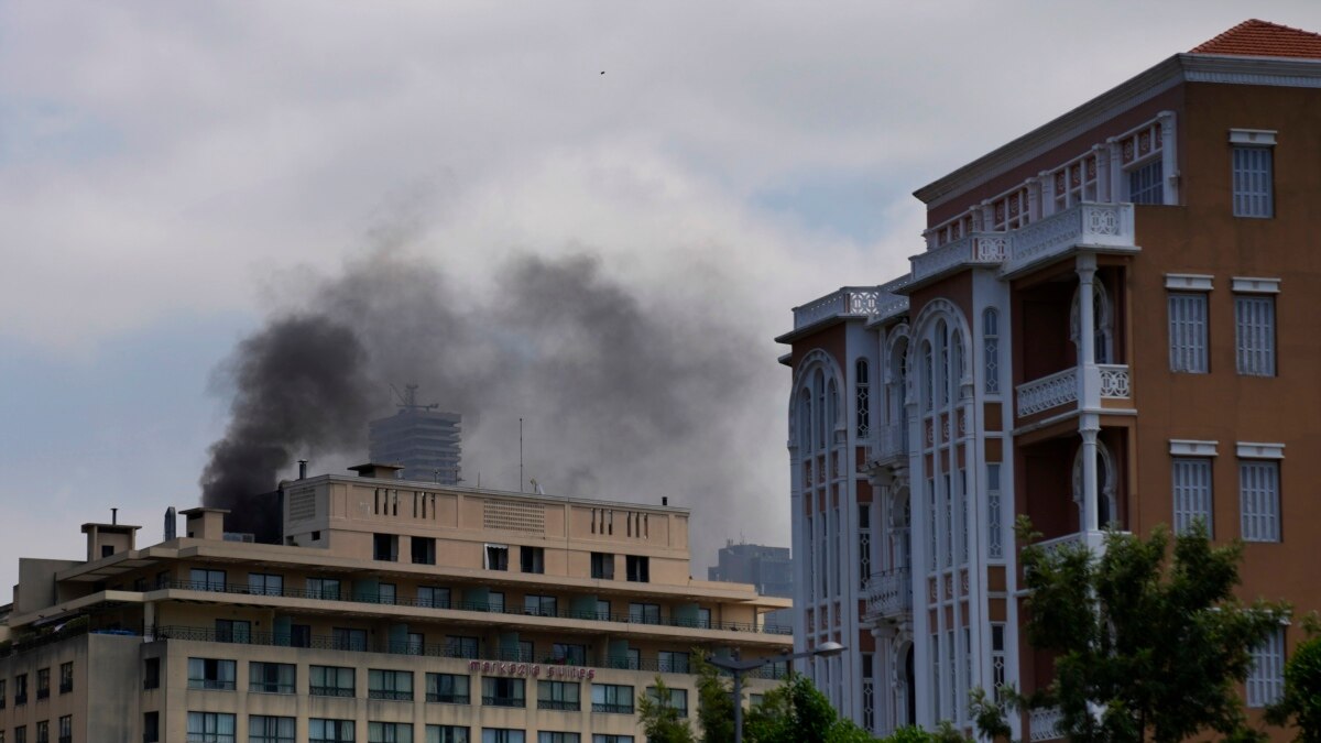 in-parts-of-mideast-power-generators-spew-toxic-fumes-24-7