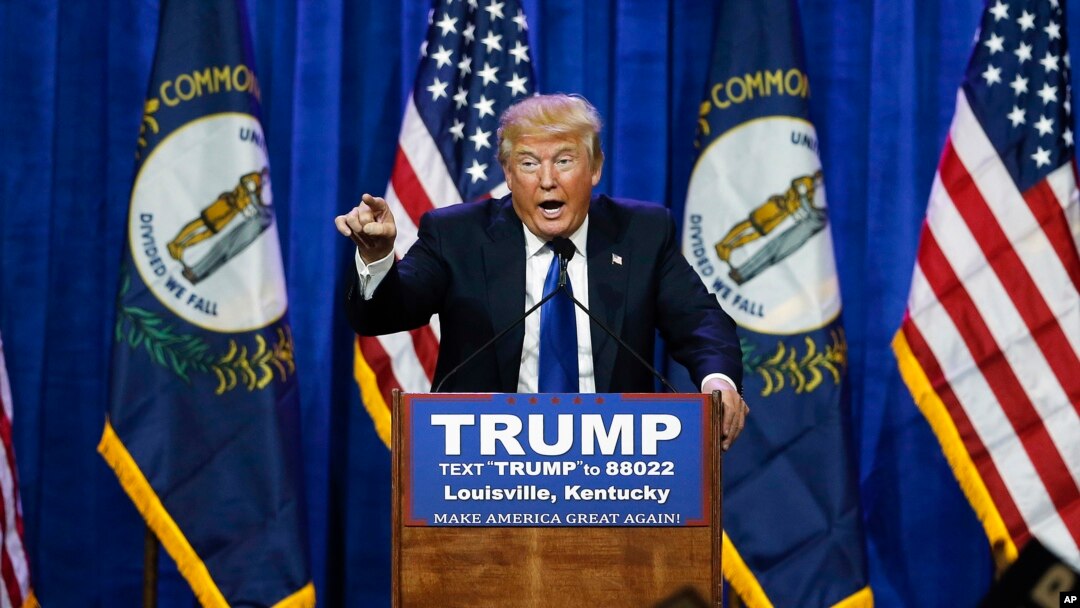 Donald Trump saat berkampanye di Louisville, Ky., 1 Maret 2016.