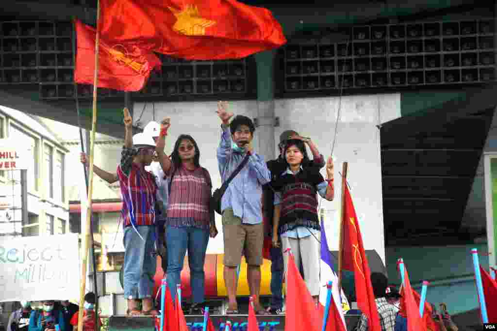 စစ်အာဏာသိမ်း ဆန့်ကျင်သူ ရန်ကုန်မြို့ခံတို့ရဲ့ ဖေဖော်ဝါရီ ၈ ရက်နေ့ ချီတက်ပွဲ။