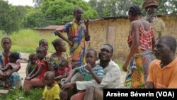 La pauvreté touche près de 78% de personnes dans les villages du Pool, comme ici à Mounkoto, le 21 mars 2019. (VOA/Arsène Séverin)