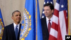 El presidente Obama elogió a Comey, a quien describió como alguien que sabe lo que es correcto y que está dispuesto a actuar a diario sobre esa base.