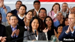 Fuerza Popular, el partido de Fujimori controla 73 de los 130 escaños del congreso peruano.