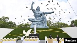 日本長崎和平公園紀念長崎遭受原子彈襲擊75週年（照片由共同社、路透社提供）